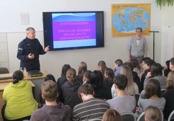 Policja w ZSO w Bobowej